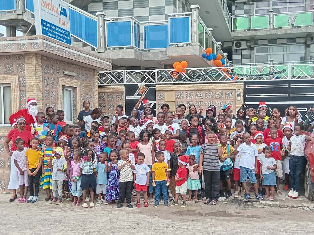 Port-Gentil : l’hôtel Sika ouvre ses portes aux enfants pour une journée festive et éducative