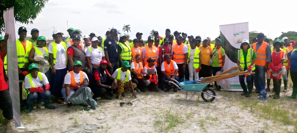 Port-Gentil : le projet « Mangrove verte et communautés résilientes » lancé à Lip-Matanda