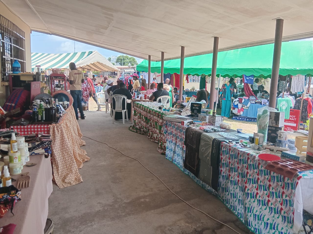 Port-Gentil : la Journée nationale de la femme gabonaise célébrée à travers une exposition-vente