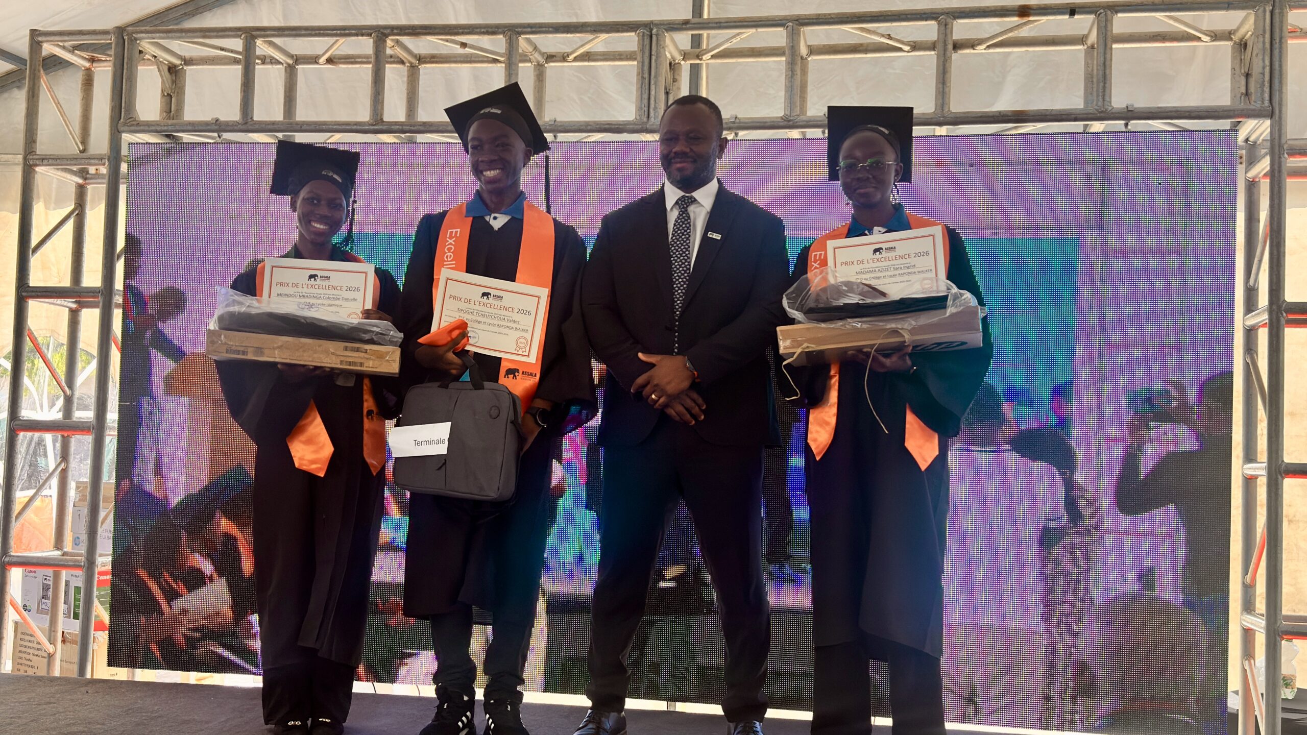 Port-Gentil : la 6ᵉ édition du Prix de l’Excellence Assala célèbre les meilleurs élèves de l’Ogooué-Maritime